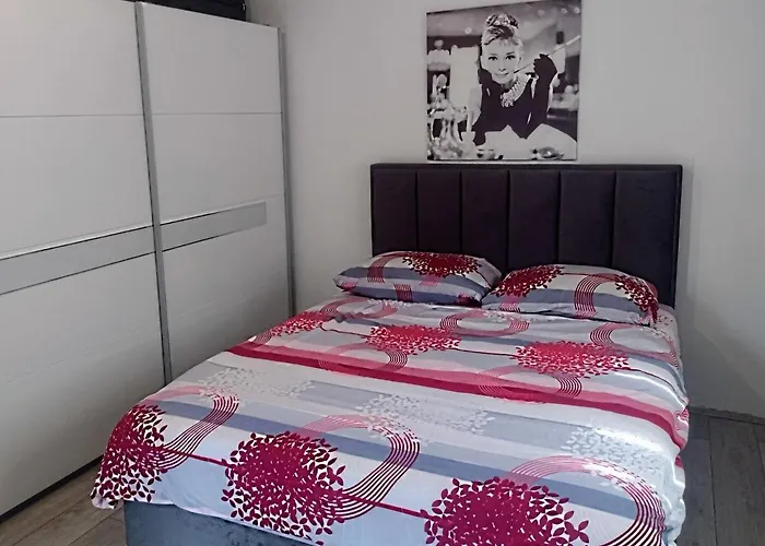 Iva Apartman